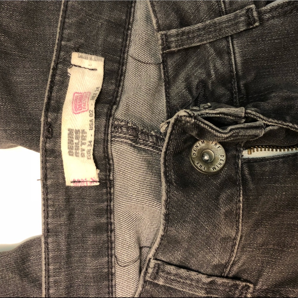 Grey denim street-style tight jeans - Picture 7 of 8